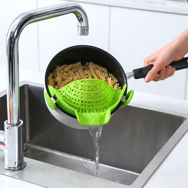 Silicone Pot Side Drain Stopper, Kitchen Cooking Accessory for Convenient Food & Liquid Draining